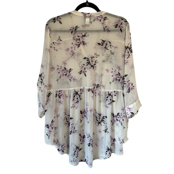 Torrid Size 2X White Emma Babydoll Top Tunic Purple Floral Semi Sheer Fairy - Picture 2 of 9